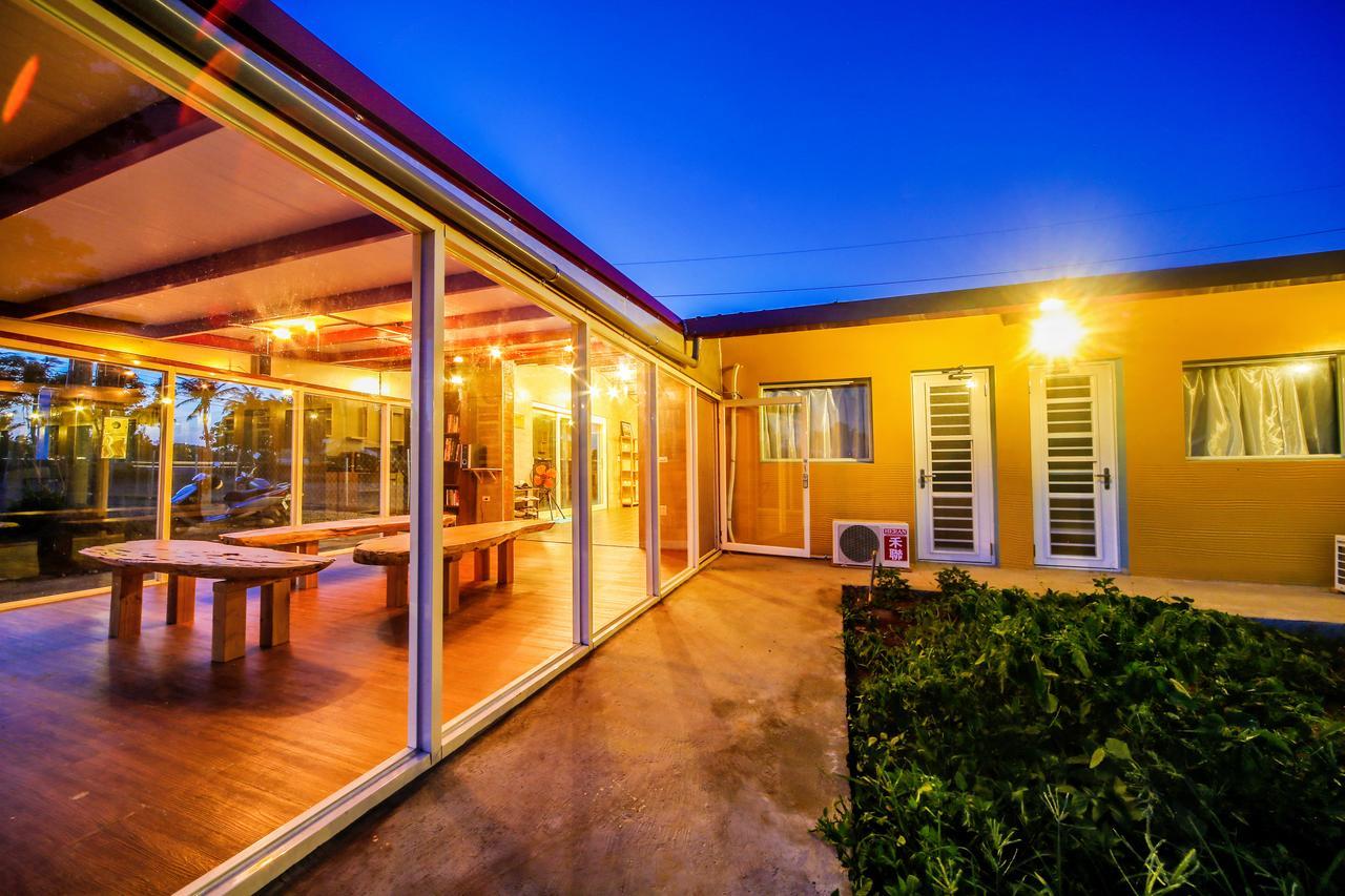 Bed and Breakfast 藍洞潛水blue Hole Dive Center Хенгчун Экстерьер фото