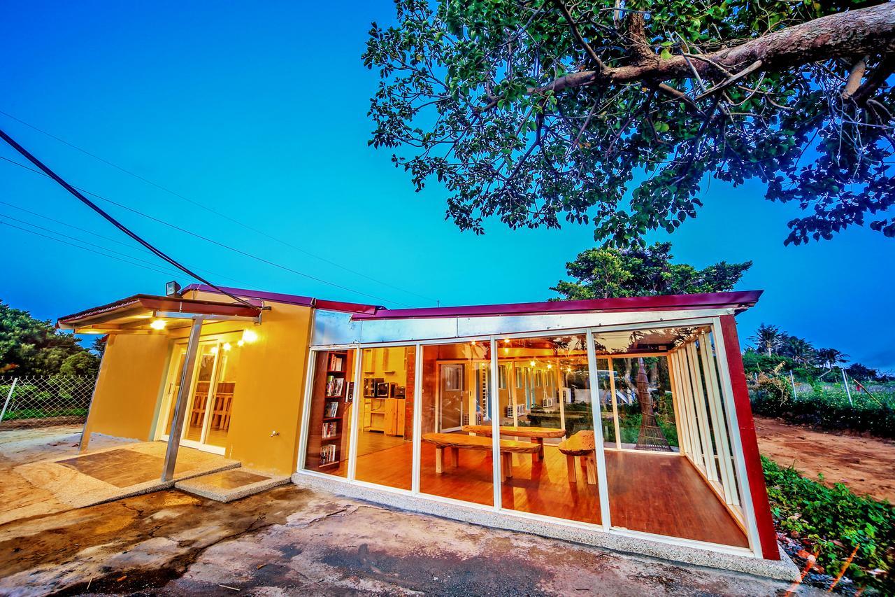 Bed and Breakfast 藍洞潛水blue Hole Dive Center Хенгчун Экстерьер фото